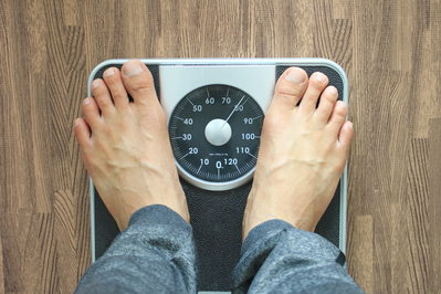 feet on weight scale